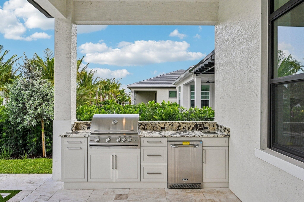 13621 Le Christine Drive - Photo 37
