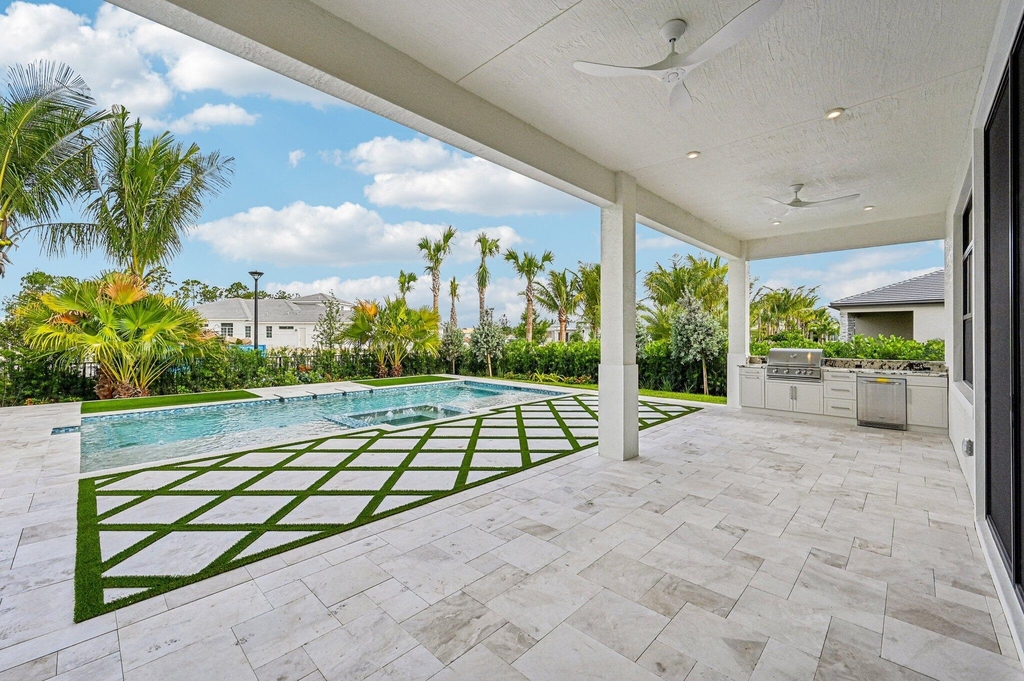 13621 Le Christine Drive - Photo 43