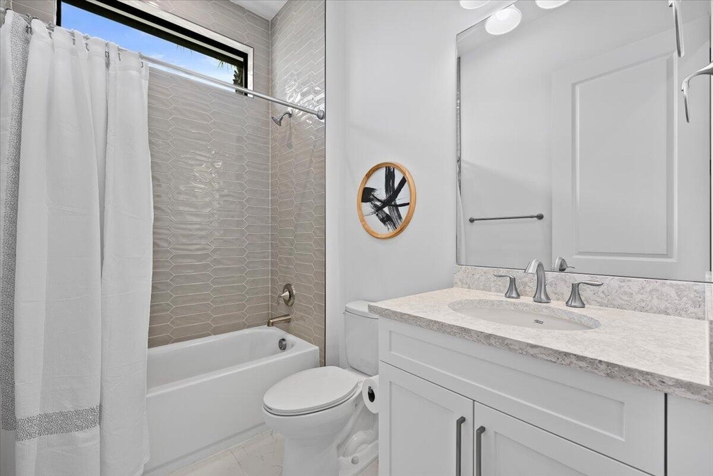 13621 Le Christine Drive - Photo 21