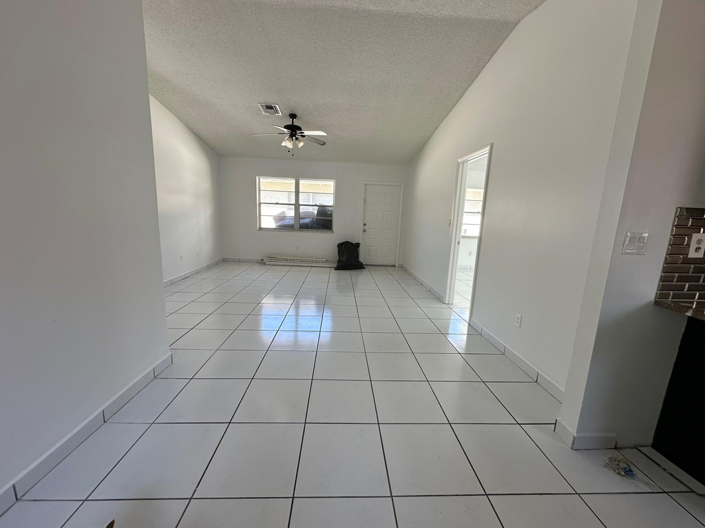 1705 Adams Street - Photo 12