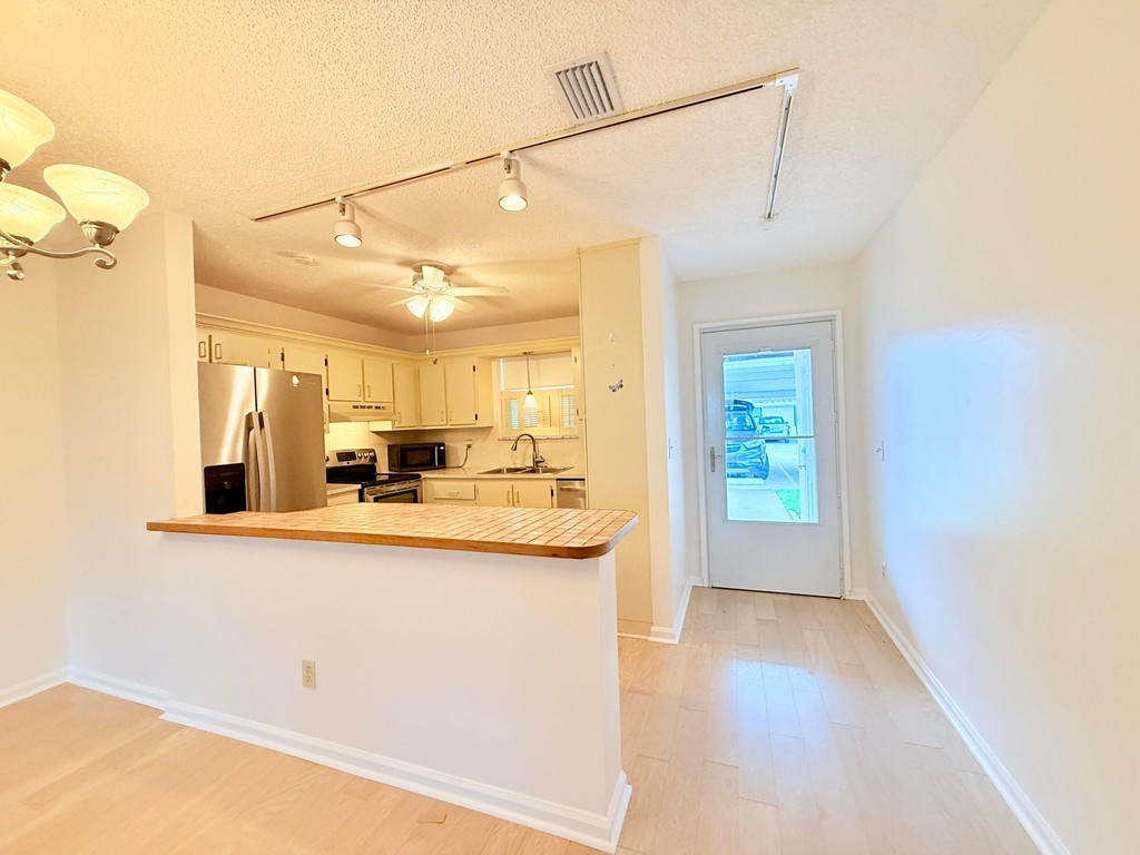 6531 Se Federal Hwy - Photo 9