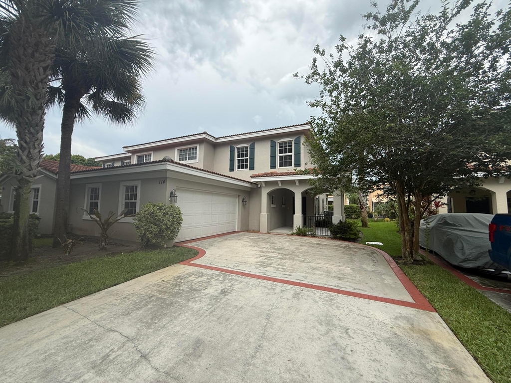 114 Owl Pointe Circle - Photo 0