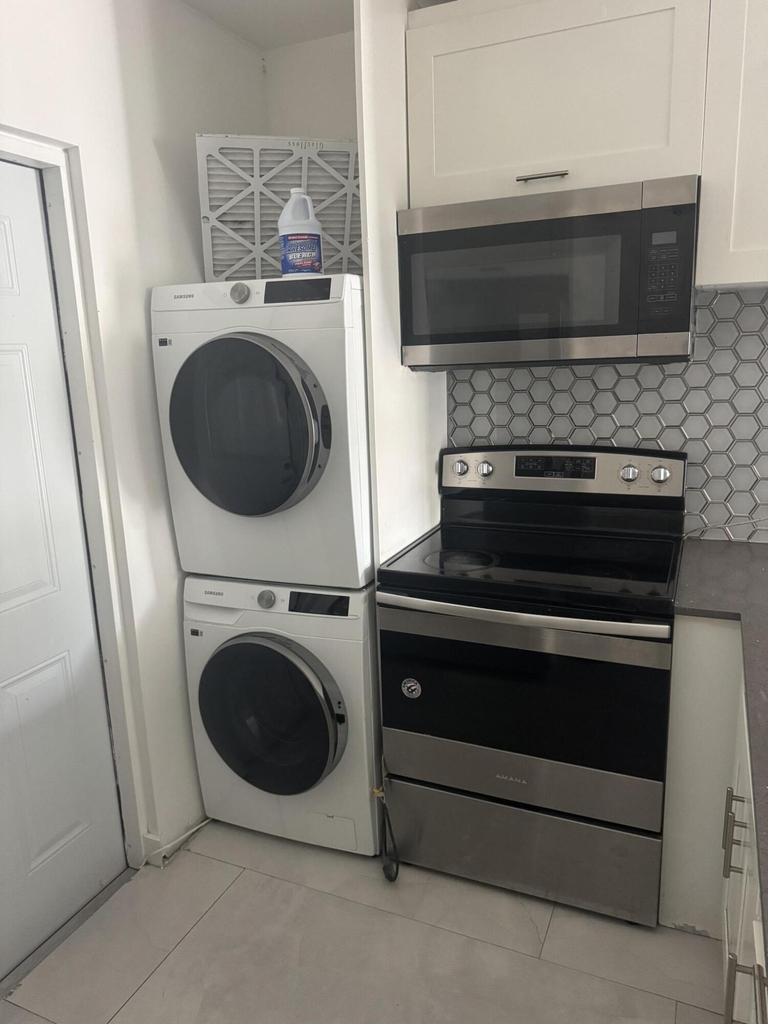 2201 Greene Street - Photo 6
