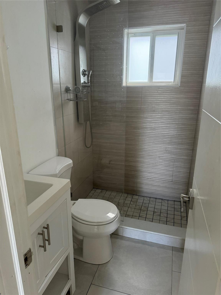 2201 Greene Street - Photo 4