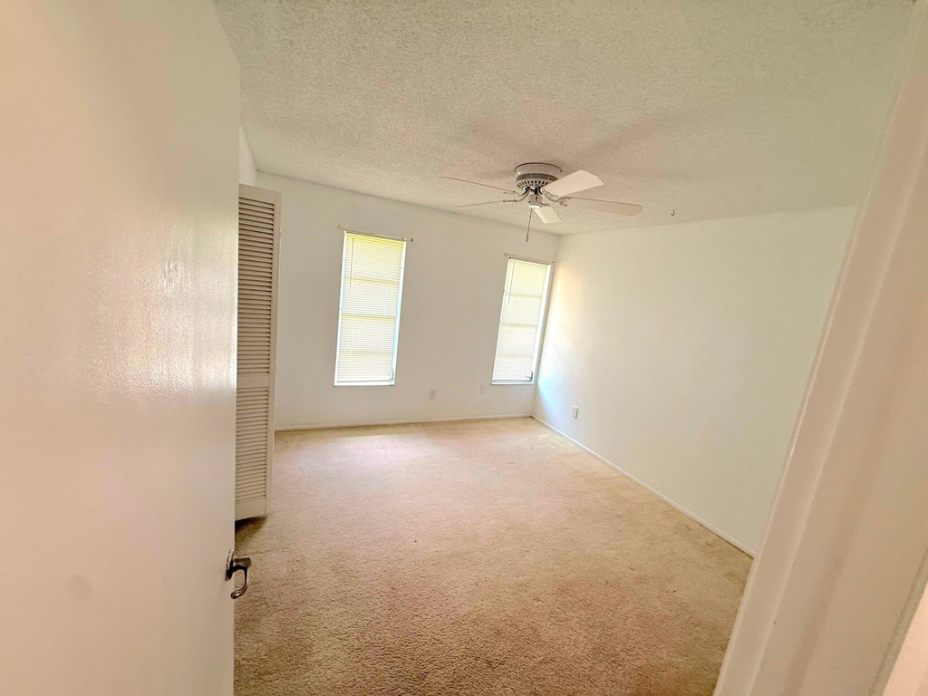2466 44th Avenue - Photo 12
