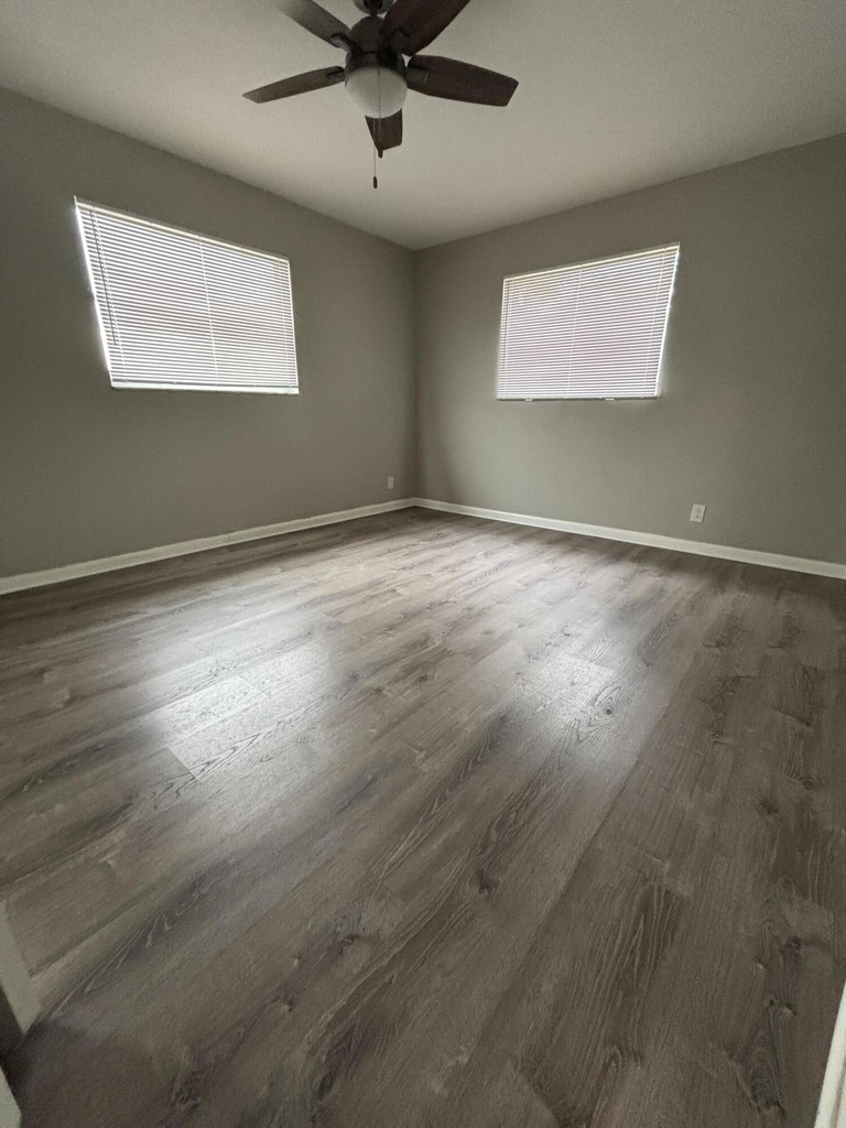 462 S Haverhill Road - Photo 10