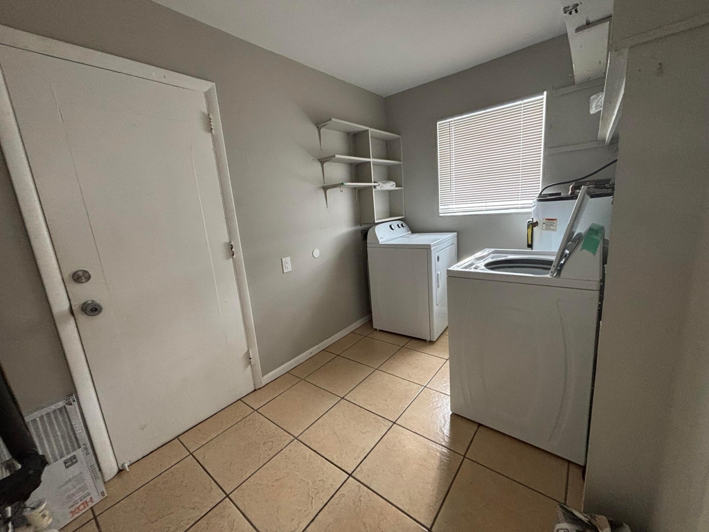 462 S Haverhill Road - Photo 14