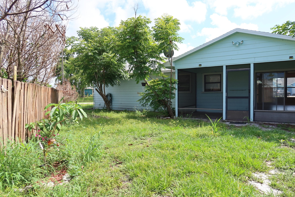 601 Se Polynesian Avenue - Photo 22