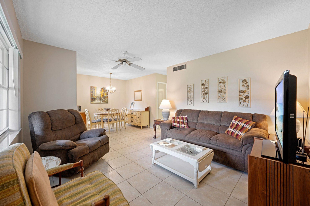 5300 Washington Street - Photo 7