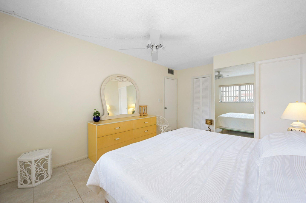 5300 Washington Street - Photo 12