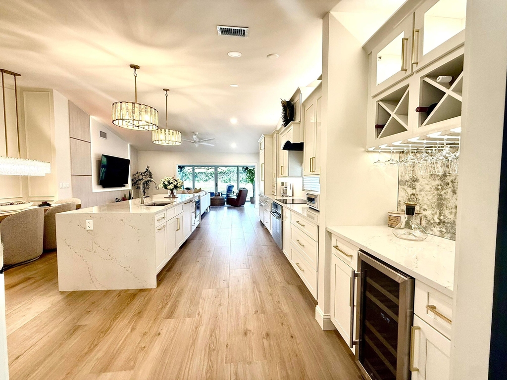1770 Nw 22nd Avenue - Photo 1