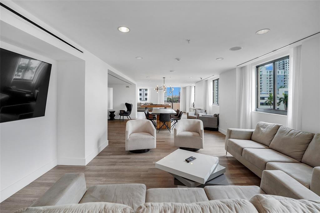 110 N Federal Highway - Photo 45