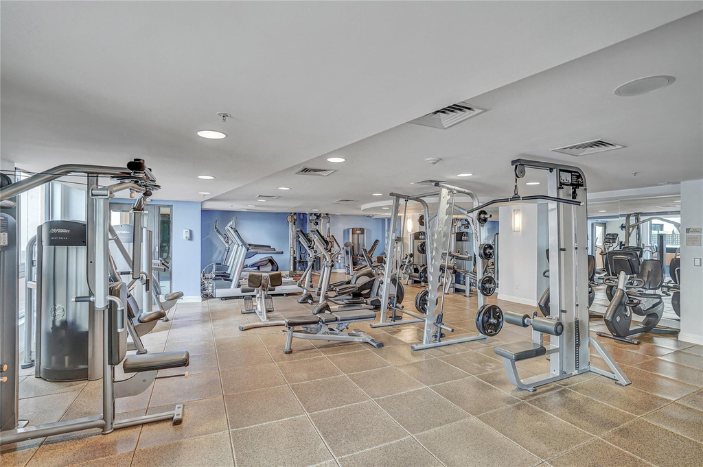 110 N Federal Highway - Photo 42