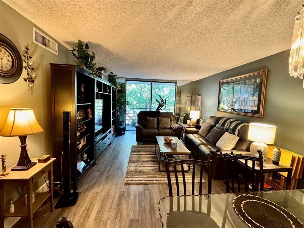 1800 Sw 81st Avenue - Photo 6