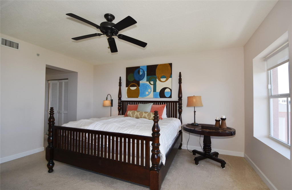 2051 Se 3rd Street - Photo 40