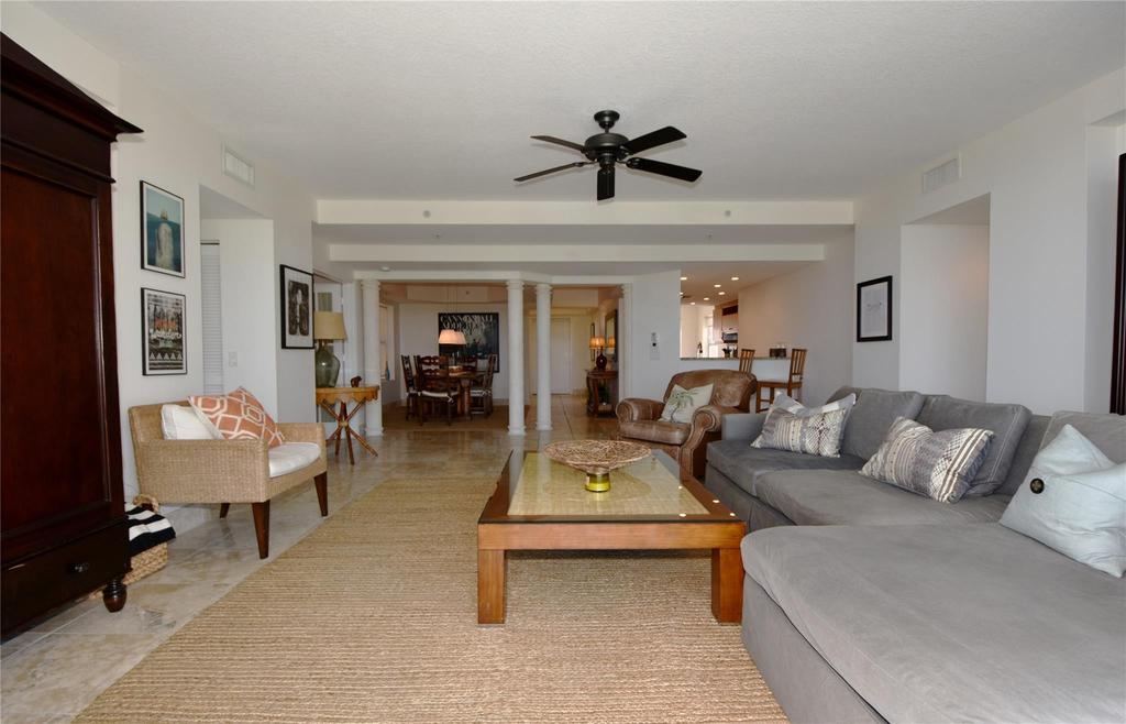 2051 Se 3rd Street - Photo 35