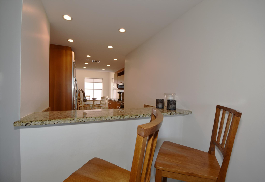 2051 Se 3rd Street - Photo 18