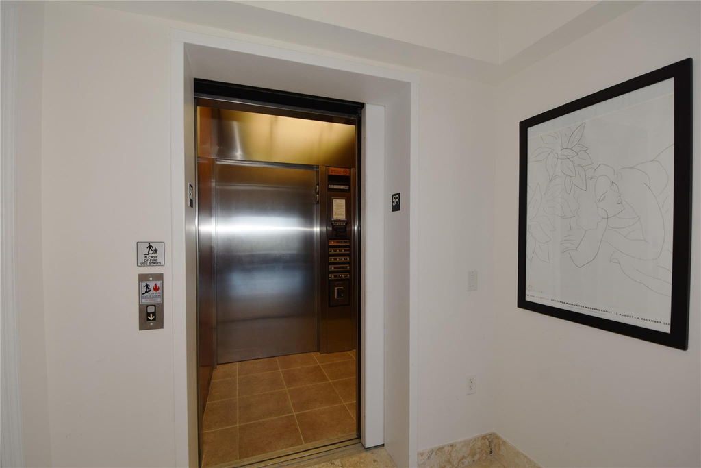2051 Se 3rd Street - Photo 46