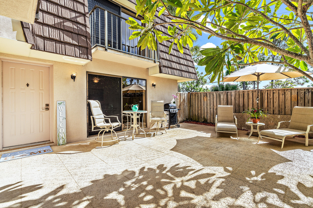2316 23rd Court - Photo 1