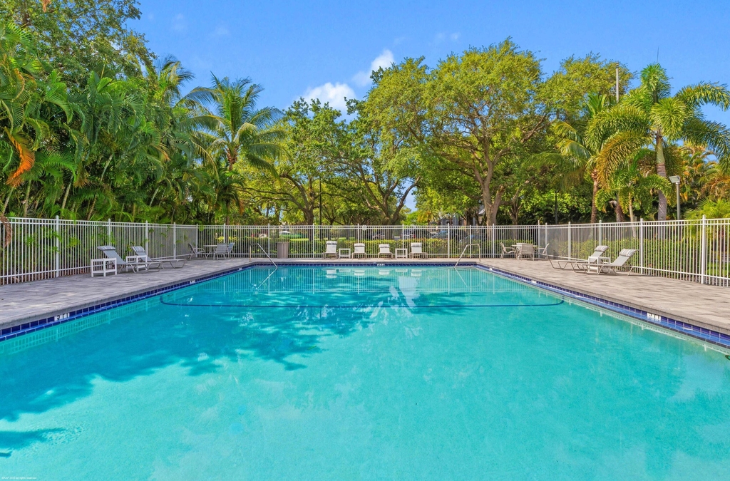 711 Forest Club Drive - Photo 21