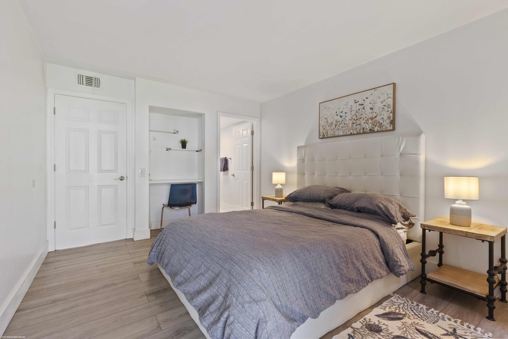 711 Forest Club Drive - Photo 11