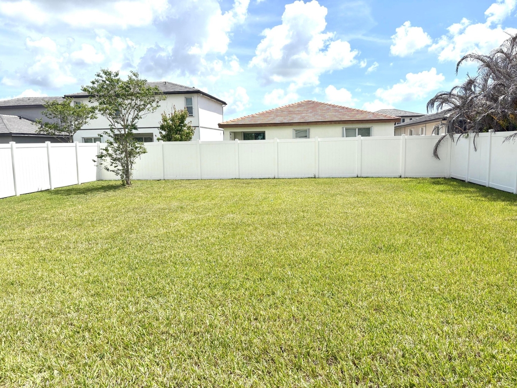 7962 Nw Greenbank Circle - Photo 17