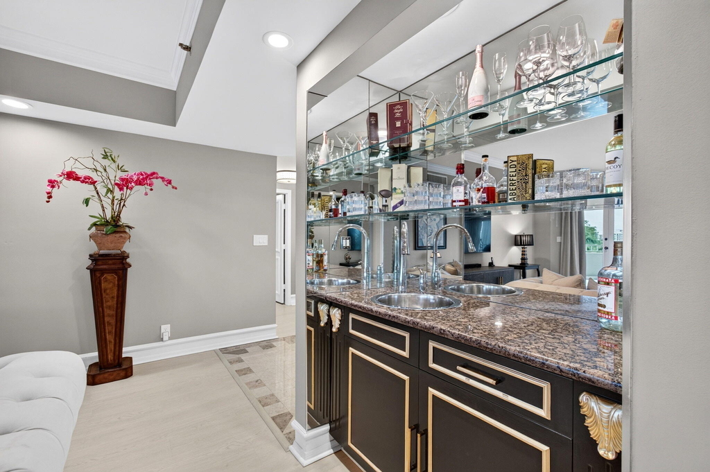 300 Se 5th Avenue - Photo 44