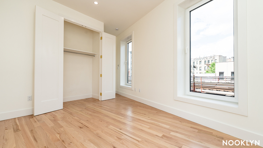394 Broadway - Photo 13