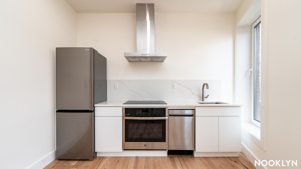 394 Broadway - Photo 7