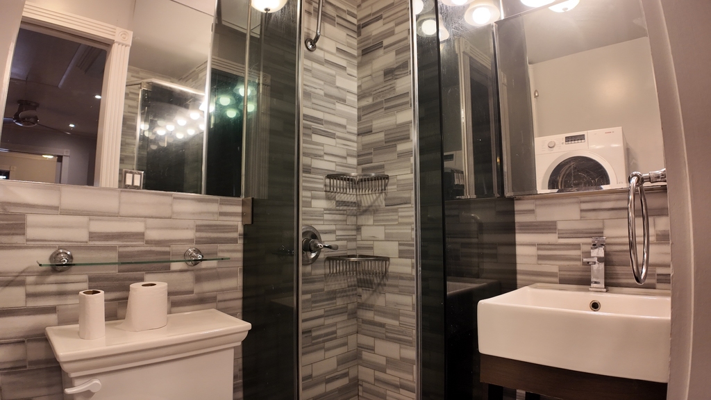 West 53rd Street - Photo 10