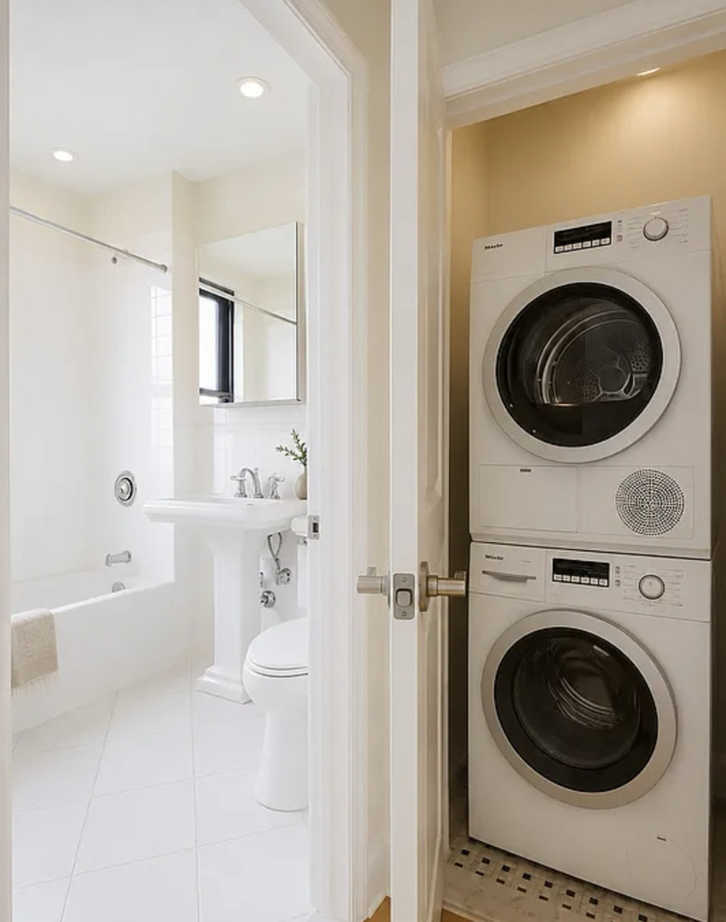 166 2nd Avenue - Photo 3