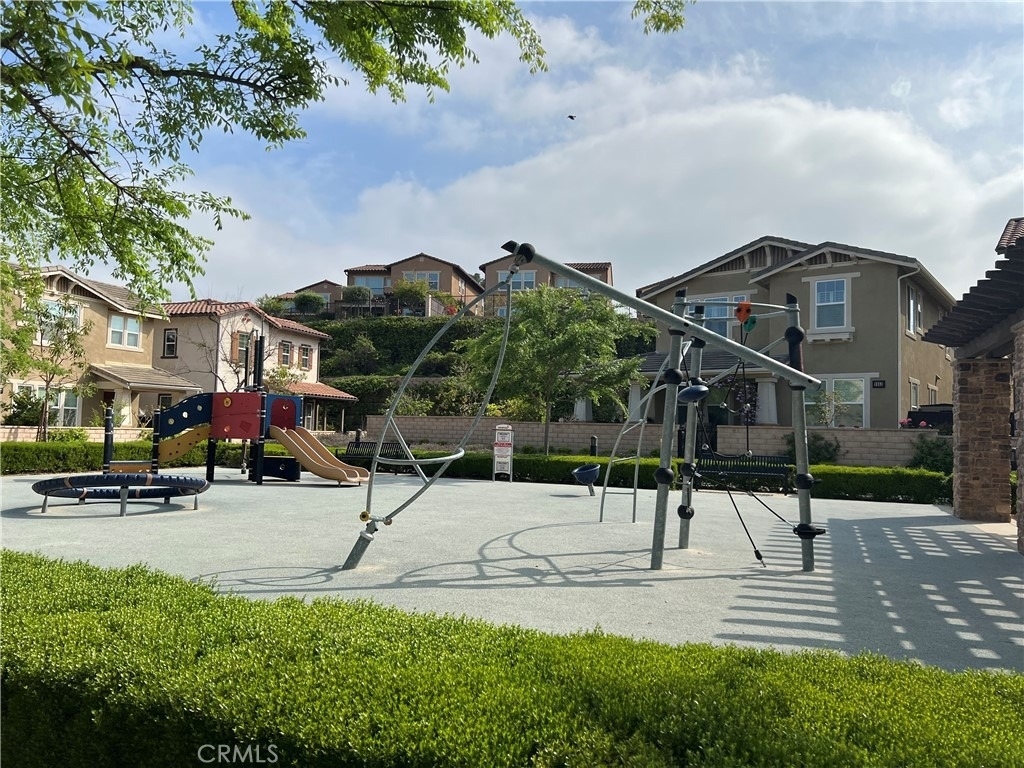 2418 S Fremont Avenue - Photo 29
