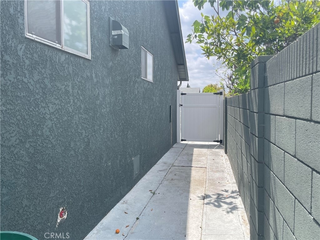 2240 Electra Avenue - Photo 7