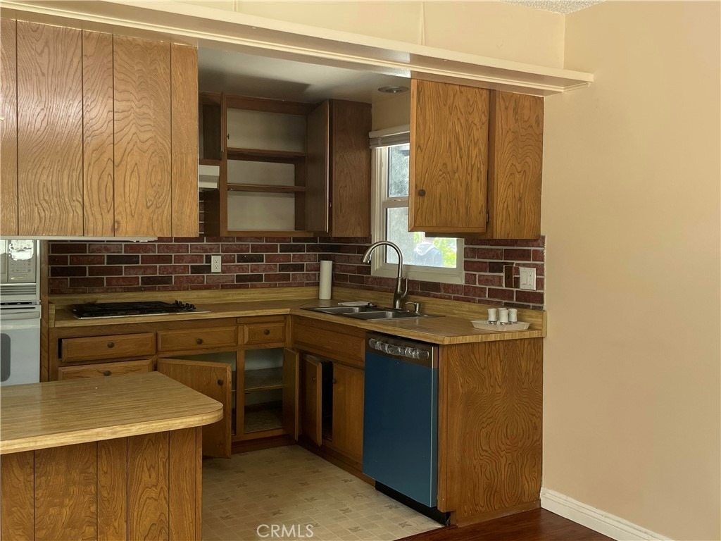 2240 Electra Avenue - Photo 6