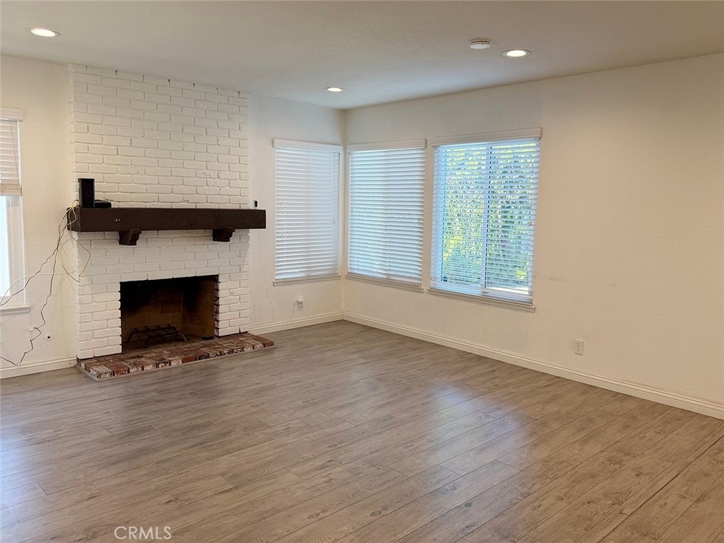 18617 Trot Ave - Photo 3