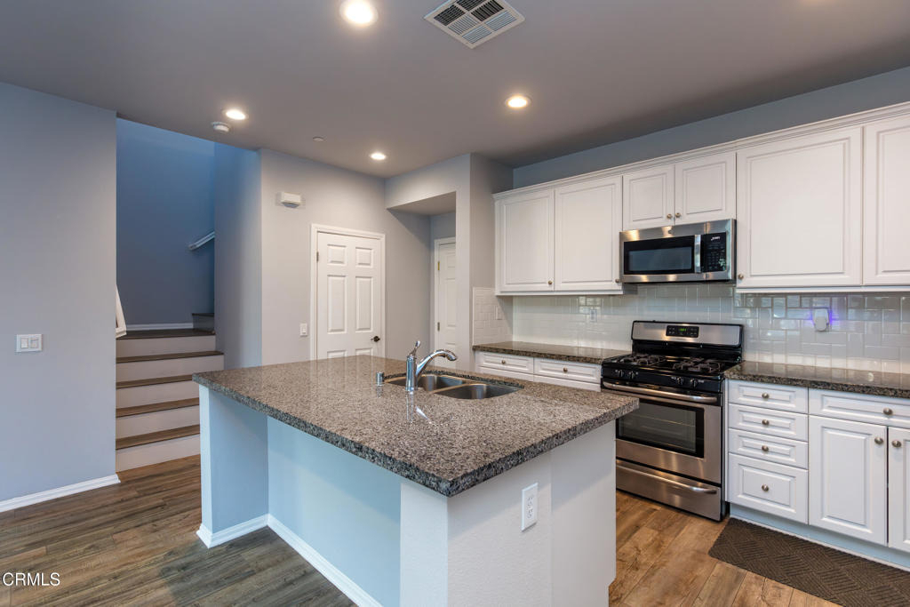 1768 Impatiens Place - Photo 6