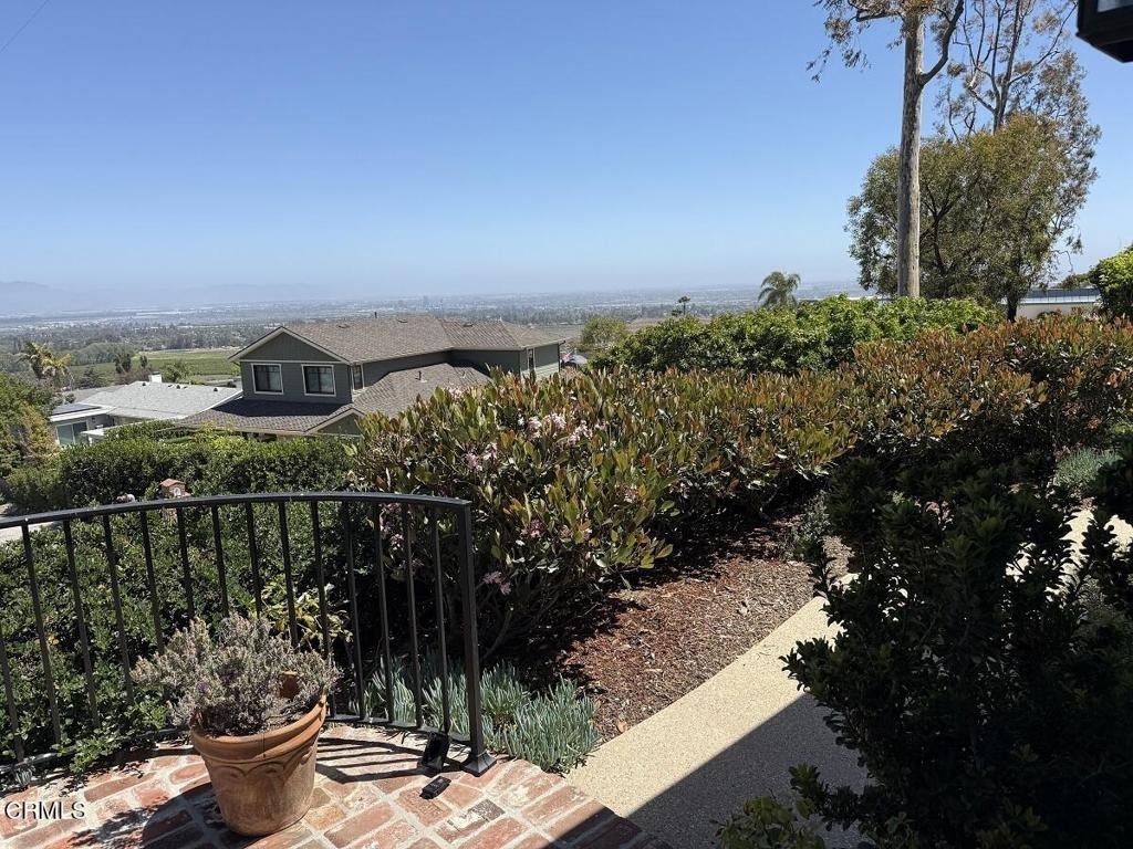 639 Skyview Terrace - Photo 1