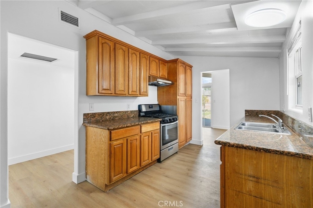 20321 Hamlin Street - Photo 11