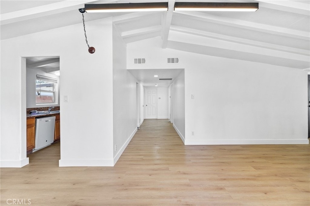 20321 Hamlin Street - Photo 10