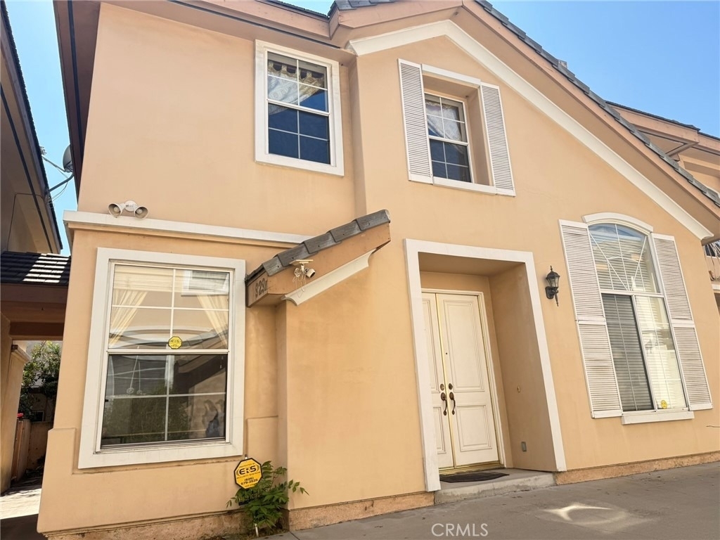 929 W Duarte Road - Photo 0