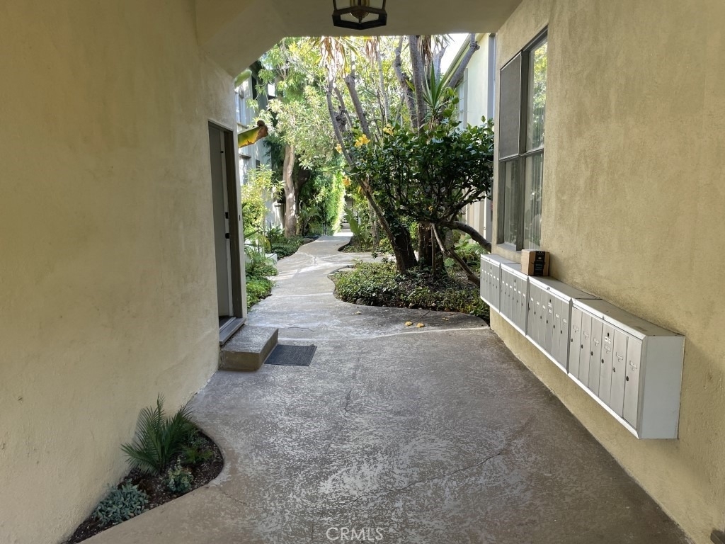 630 San Vicente - Photo 19
