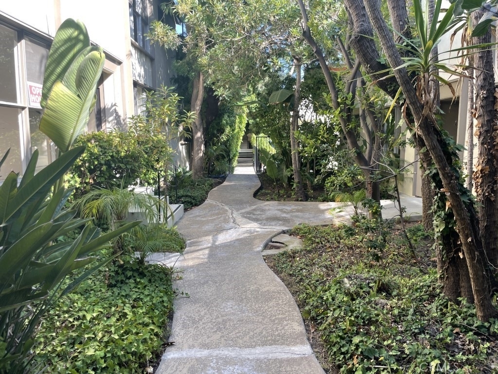 630 San Vicente - Photo 17