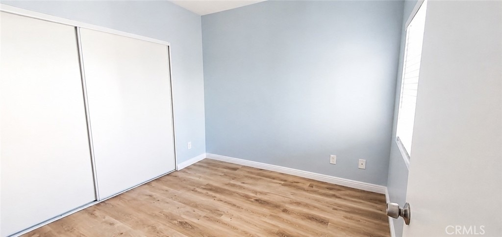 7900 Woodman Avenue - Photo 9