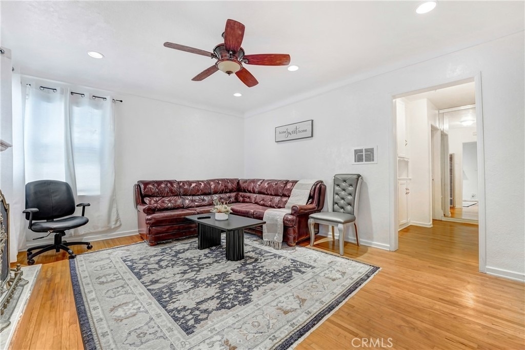 619 E Fairview - Photo 5