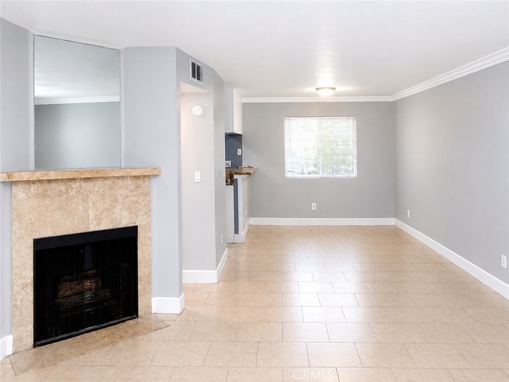 7035 Woodley Ave - Photo 0