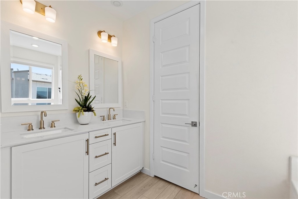 27553 Sanctuary Court - Photo 12