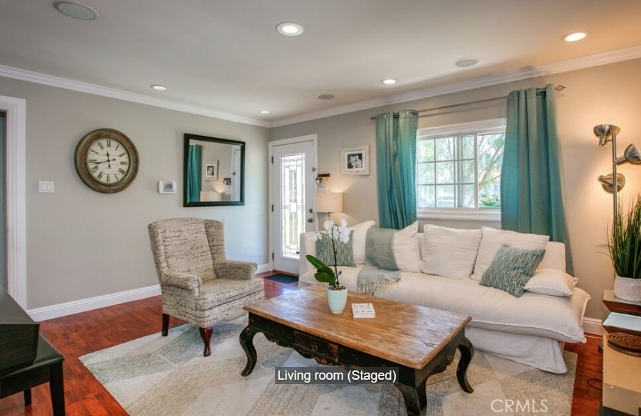 7021 Geyser Avenue - Photo 2
