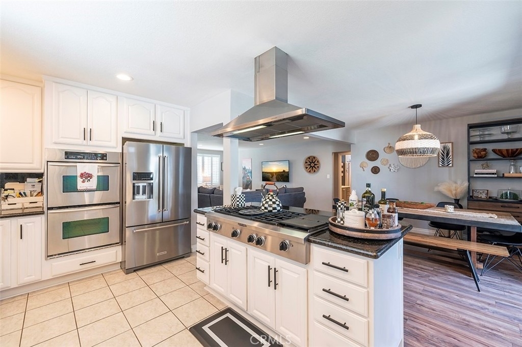18417 Glenburn Avenue - Photo 9