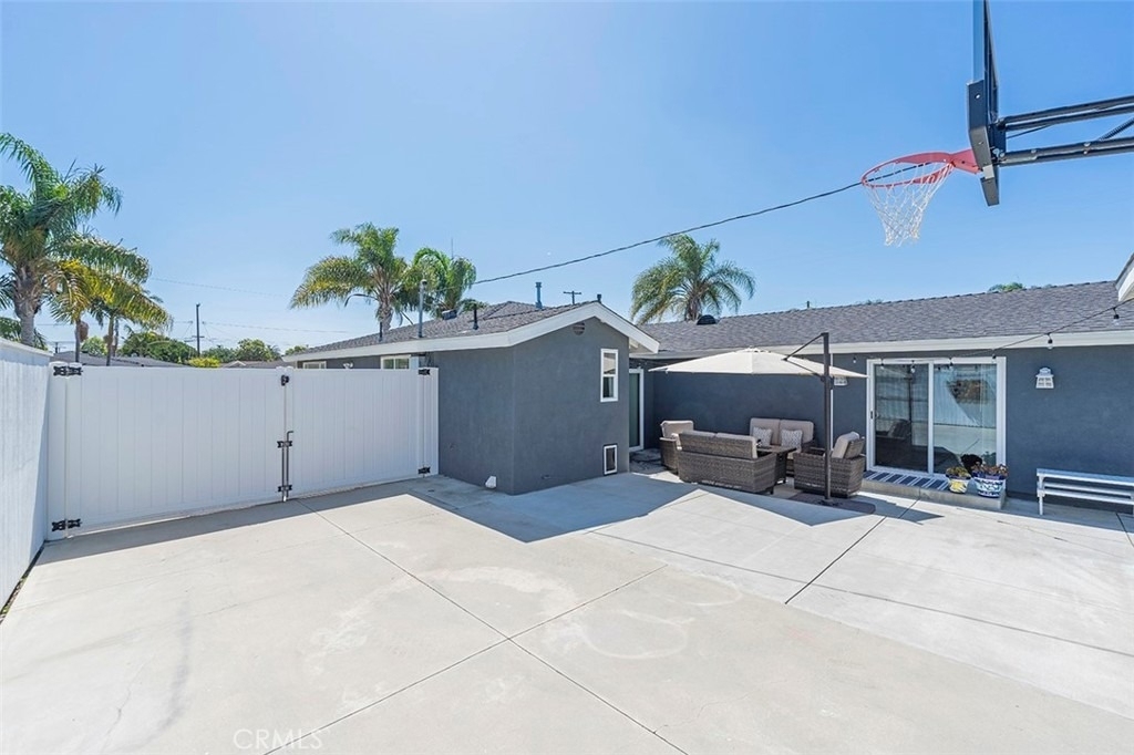 18417 Glenburn Avenue - Photo 29