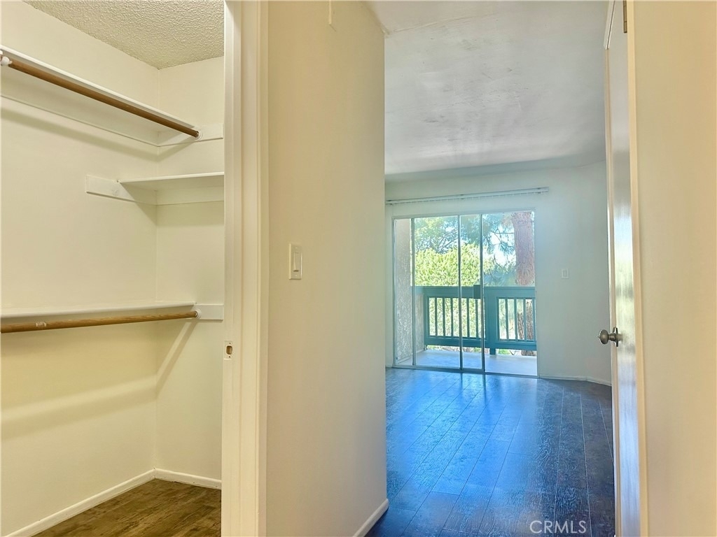 1441 Brett Place - Photo 11